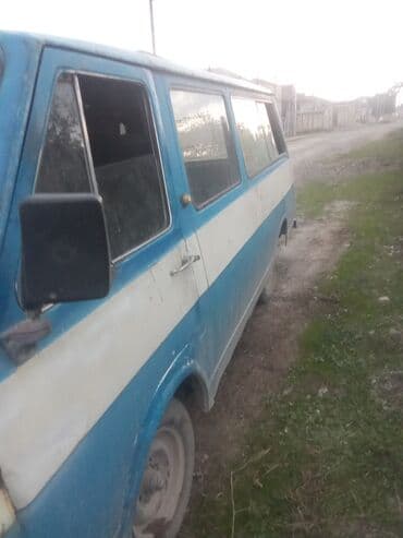 RAF 2203: 2.2 l | 1989 il 999835 km lalafo.az -da RAF 2203: 2.2 l | 1989 il 999835 km