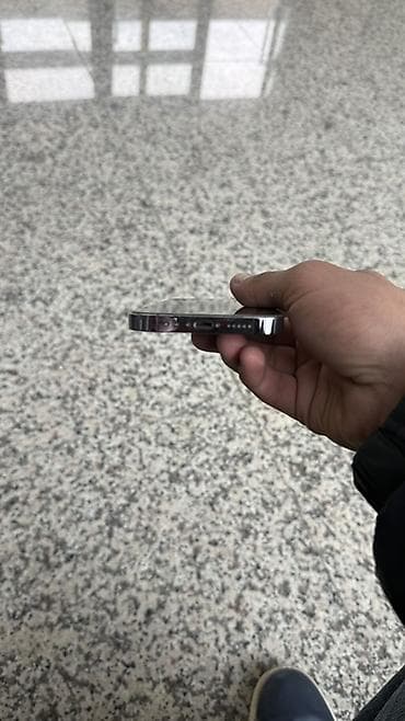 red dead redemption 2: IPhone 14 Pro, Deep Purple, Face ID — 6