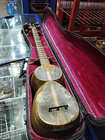 kazan qarmon satilir: Məhsul: Ud qutusunda tar (Azərbaycan milli simli musiqi aləti) 1977 çi — 3