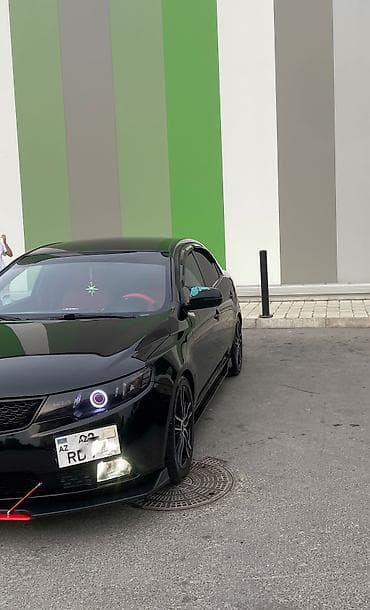 kia sport: Kia Cerato: 1.6 l | 2012 il Sedan — 5