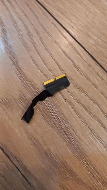 ipad pro 2018: İşlənmiş Apple iPad 3 (2012), 9,7", < 64 GB, Ünvandan götürmə — 7