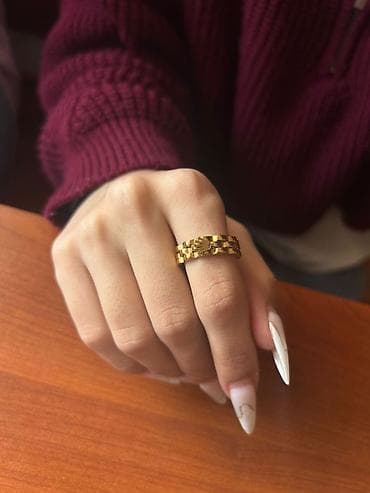 chopard sep: Qızıl rəngli zərgərlik seti - Boyunbağı: Nazik zəncir, dairəvi günəş — 4