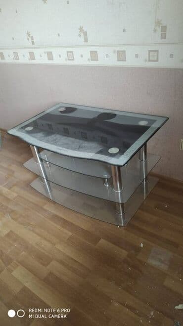 аренда помещения под салон красоты: Salam. Temir getdiyi ucun satilir. Yerim yoxdur. Eni56sm, uzunu — 3