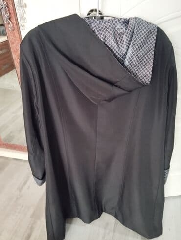 Dəstlər, kostyumlar: Plaş, rəng - Qara — 1