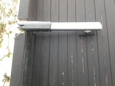 Моторы для ворот: Avtomatik qaraj və darvaza sistemləri Məhsul/tətbiq sahəsi: - Qaraj — 4