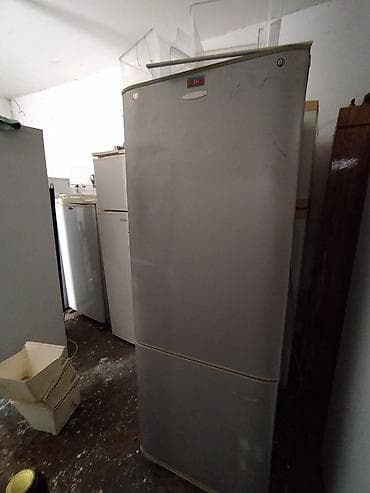 uslitel satilir: 2 qapılı Indesit Soyuducu Satılır, rəng - Ağ — 2