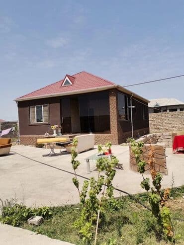 findiq ləpəsi: Qala Şüvəlan yolun üzerin de asvalt yol dan 500 metr içəridə ətraf tam — 3