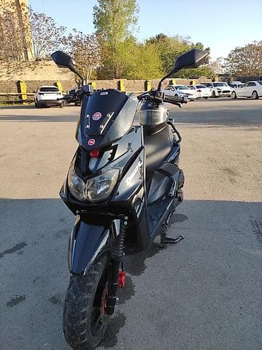 vega kask: 50 sm3, 2023 il, 11993 km — 10