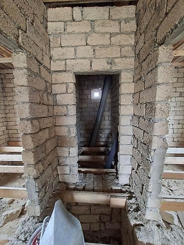 xutorda kiraye ev: 3 otaqlı, 95 kv. m, Təmirsiz — 10