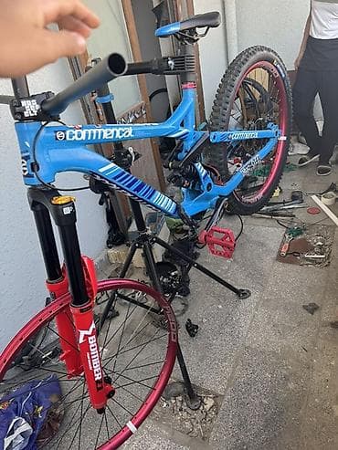 velosiped kameri: 🥲Axrinci sekil avropadan gellen moment Commencal v3 beli bunu satmaga — 3