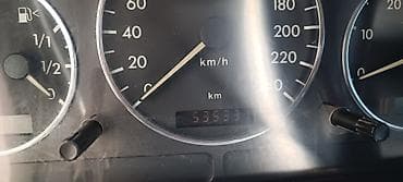 multi sukan: Mercedes-Benz M-Class: 2.7 l | 2004 il Ofrouder/SUV — 3