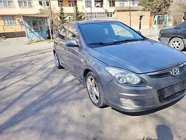 hyundai i30 1.6 dizel: Hyundai i30: 1.4 l | 2011 il Hetçbek — 2