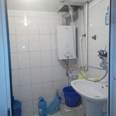 ağ şeher evler: Bakı, 2 otaqlı, Köhnə tikili, m. Həzi Aslanov, 37 kv. m — 6