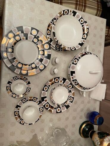 Alfa Romeo: Nahar dəsti, 12 nəfərlik — 1