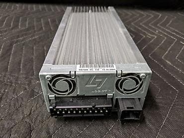 Ehtiyat hissələri: Bmw e60 logic 7 L7
Ses sistemi 
Audi sistem 
Usiliter
Ses guclendirici — 2