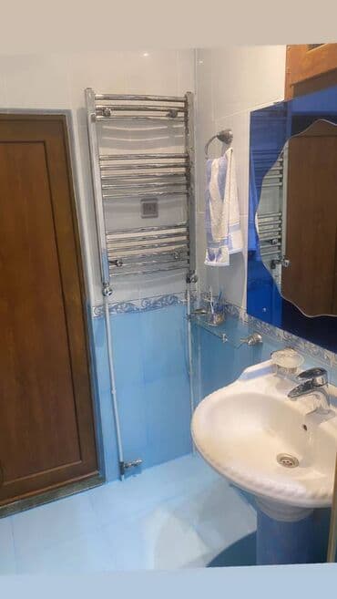 keşle kiraye: Yasamal rayonu,Lider tv yaxınlığında yerləşir. 10 mərtəbəli — 12