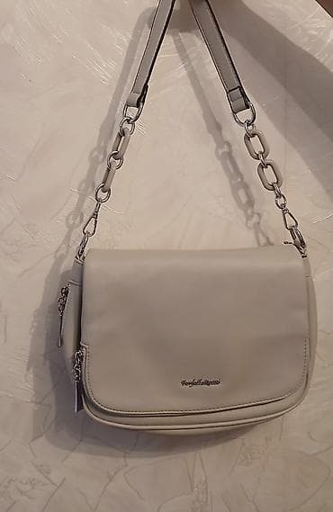 qadin alt: 2dəfə işlənib.Orginal FarfallaRosso — 1