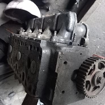 Kohne model Ford konecc 2 mator dizel Qalofqasi yaxwi vezyetde