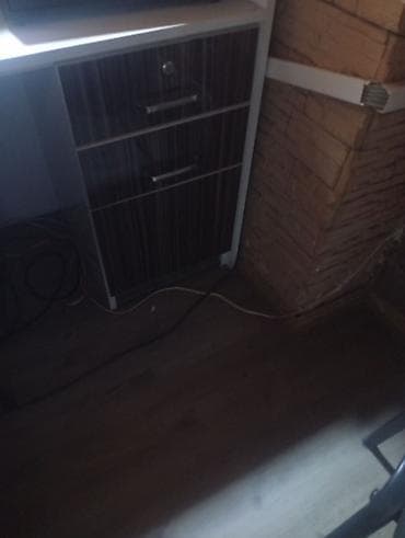 Офисная мебель на заказ: Resepsiyon/qarşılama masası - Material: laminat və MDF kombinasiya - — 5