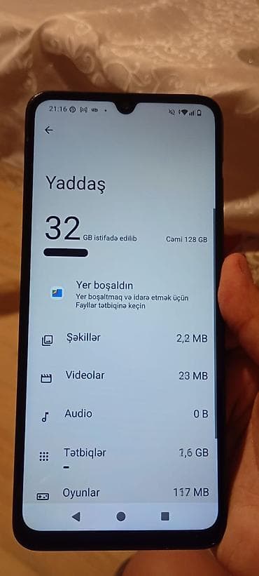 iphone a 6: Redmi A5, 128 GB, rəng - Qara, Sensor, Barmaq izi, İki sim kartlı — 4