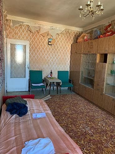gence emlak satisi: Bakı, Qaraçuxur qəs., 4 otaqlı, Köhnə tikili, 100 kv. m — 3
