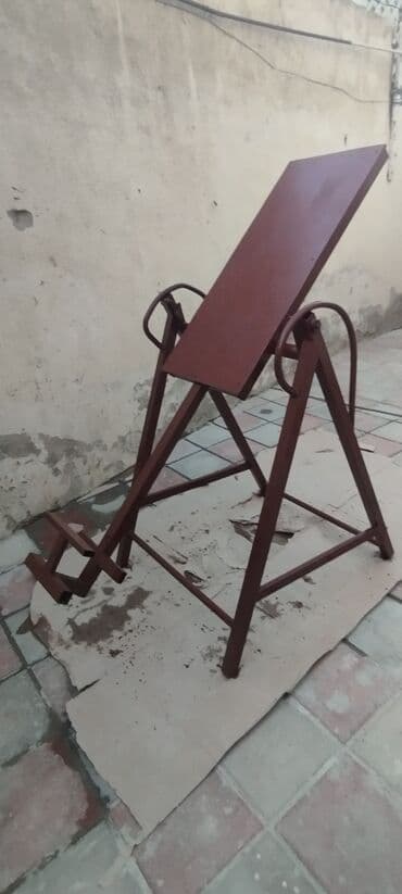 qaçış qurğusu: Fiziki terapiya və onurğa sağlamlığı üçün nəzərdə tutulmuş inversiya — 2