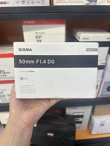 Foto və videokameralar: Sigma 50mm f/1.4 DG Art obyektiv - Fokus məsafəsi: 50 mm - Maksimum — 1