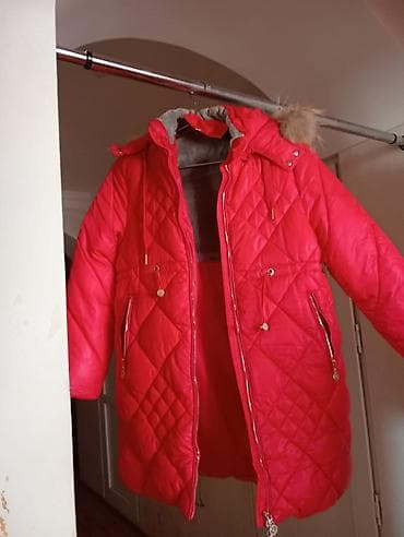 Göründüyü kimidir