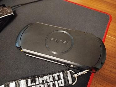 playstation 4 fat: Sony PlayStation Portable (PSP-1004) əl konsolu. Cihaz Ideal — 3