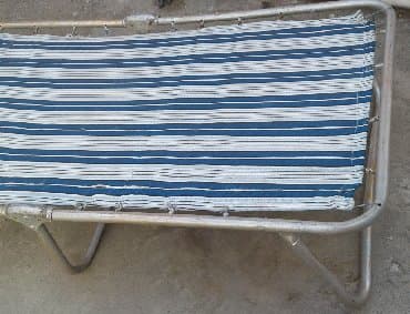 işlənmiş mebilər: Uşaq üçün sovet istehsalı olan balaca yığılan çarpayı (raskladuşka) — 2