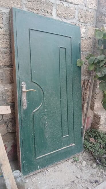 Lak-boya məhsulları: Məhsul: Qapılar və radiator Təsvir: - 1 ədəd radiator: seksiyalı, ağ — 4