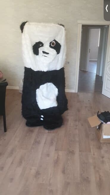 şir yumşaq oyuncaqlar: Panda maskotu – iri ölçülü, tam bədən kostyumu - Dizayn: Qara-ağ — 2