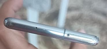 ayfon telfon: Salam çox gözəl telefon markasıdır yaddaş çekiliş ses her şeyi ela sır — 4