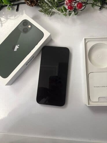 BMW: IPhone 13, Зеленый, Face ID — 4