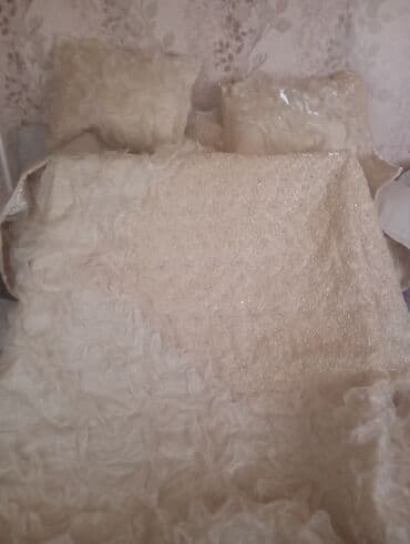 куплю ковры бу: Для кровати С бисером цвет - Бежевый Покрывало — 1