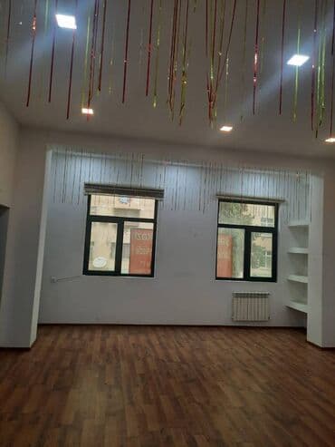 ehmedlide ev: Əhmədli metrosunun yaxınlığında 4 mertebeli binanın 2-ci mərtəbəsində — 10