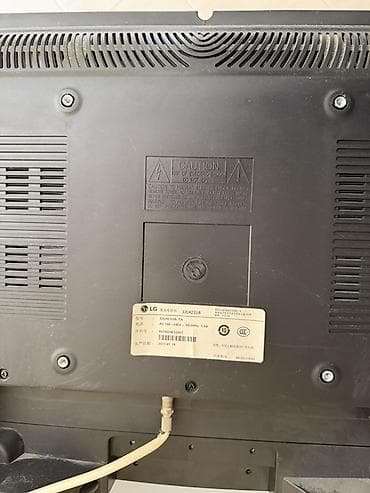 Masaüstü kompüterlər və iş stansiyaları: LG televizor və monitor dəsti - Model: LG M2432D-PZ (etiketdə — 2