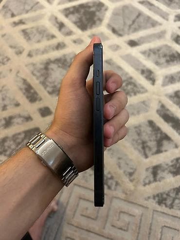 macbook pro 17: IPhone 13, 128 GB, Midnight, Face ID — 2