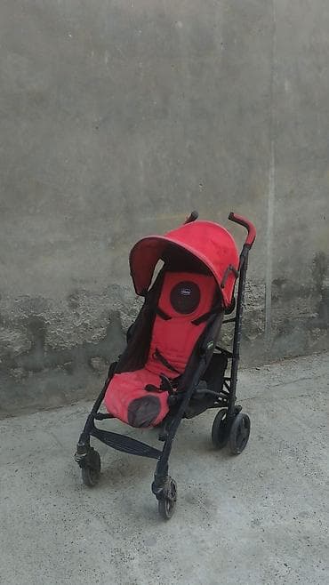 Uşaq arabası – Chicco brendi - Növ: yüngül, qatlanan “umbrella” tipli