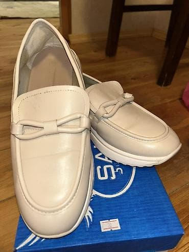 saat ucuz: Ölçü: 40, rəng - Bej, Yeni — 1