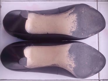 женские балетки с перфорацией: Туфли, Размер: 37.5, цвет - Черный, Б/у — 4