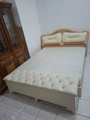 taxt islenmis: İşlənmiş, İkinəfərlik çarpayı, Bazasız, Matras ilə, Siyirməsiz, Malayziya — 1