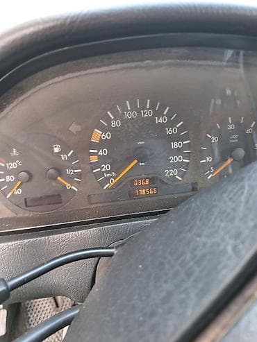 kia clarus 1998: Mercedes-Benz C-Class: 2.2 l | 1997 il Sedan — 2