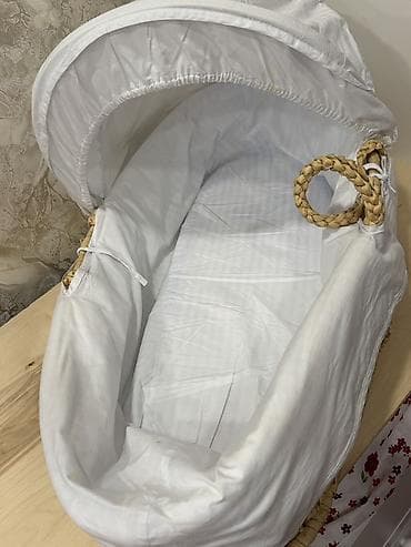alize puffy: Uşaq üçün beşik, səbət. Yeni doğulmuşdan təxminən 3–4 ayadək (uşaq — 7