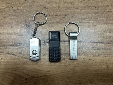 Flash kart 16 GB, USB port