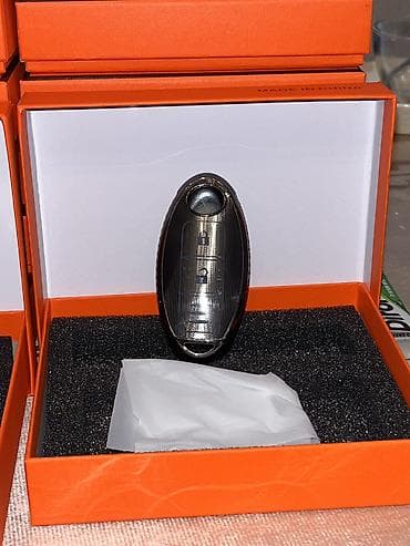 Avtomobil açarı üçün premium qoruyucu örtük və korpus dəsti - Model