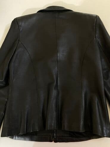 qiz ucun kurtkalar: Dəri kurtka, M — 4