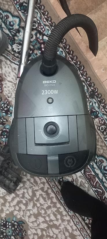 sərt disk: Beko BKS 2123 tozsoran - Güc: 2300W – güclü və sabit sorucu — 1