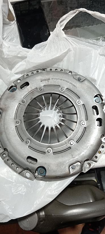 Ford Fokuc, Orijinal, ABŞ, Yeni — 2