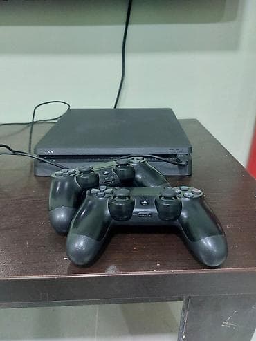 modem ev interneti: PlayStation oyun desti. Ümumi 5 dest var. 1 eded ps 4, 4 eded ps 5 — 3